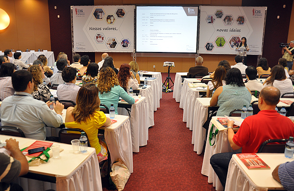 Palestra da gerente do Projeto de Gestão de Mudança, Priscila Ferraz